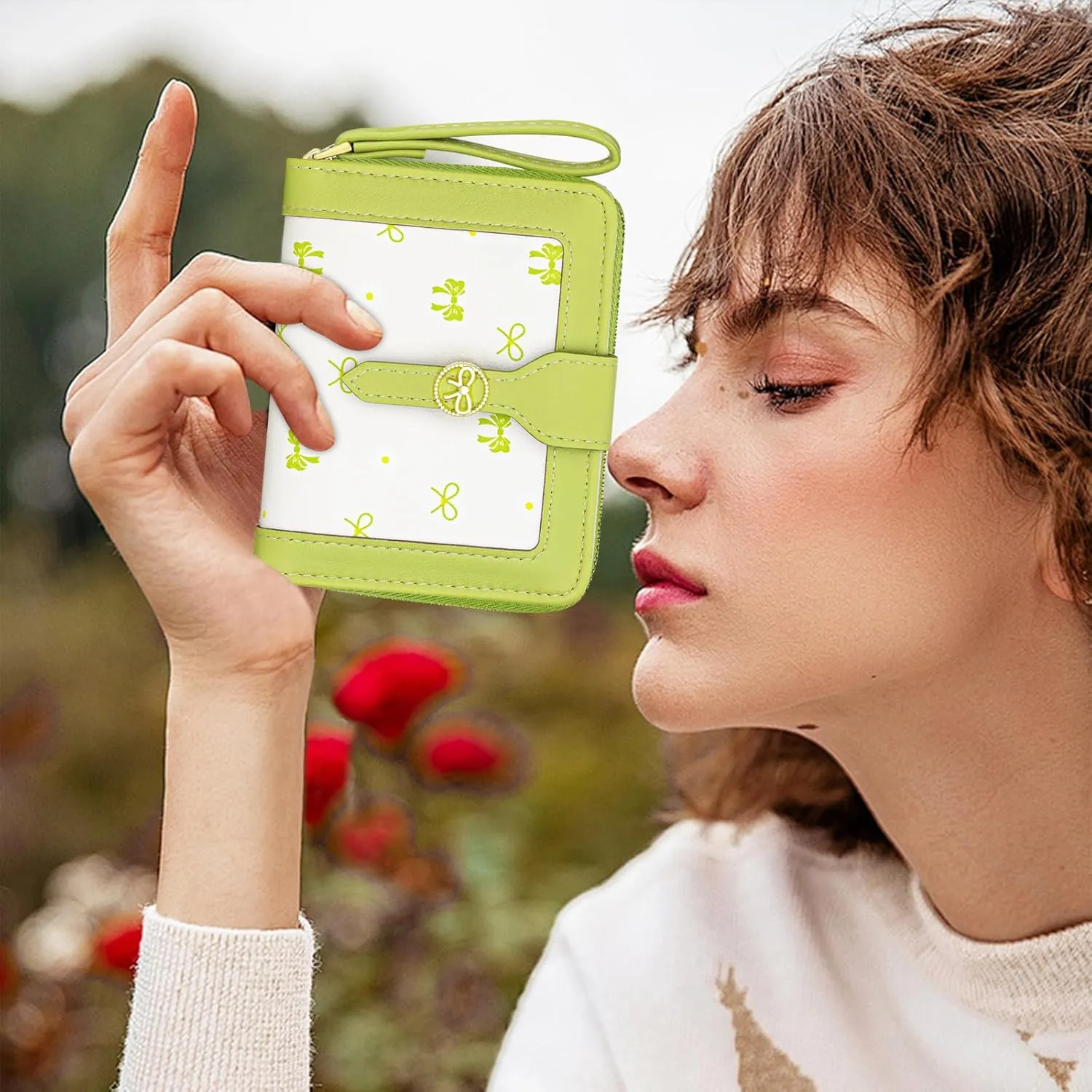 BIAOTIE Bow Women's Wallet Cute Bifold Zipper Around Wallet for Women RFID Credit Card Holder Purse for Ladies Aesthetic Leather Card Holder Purse