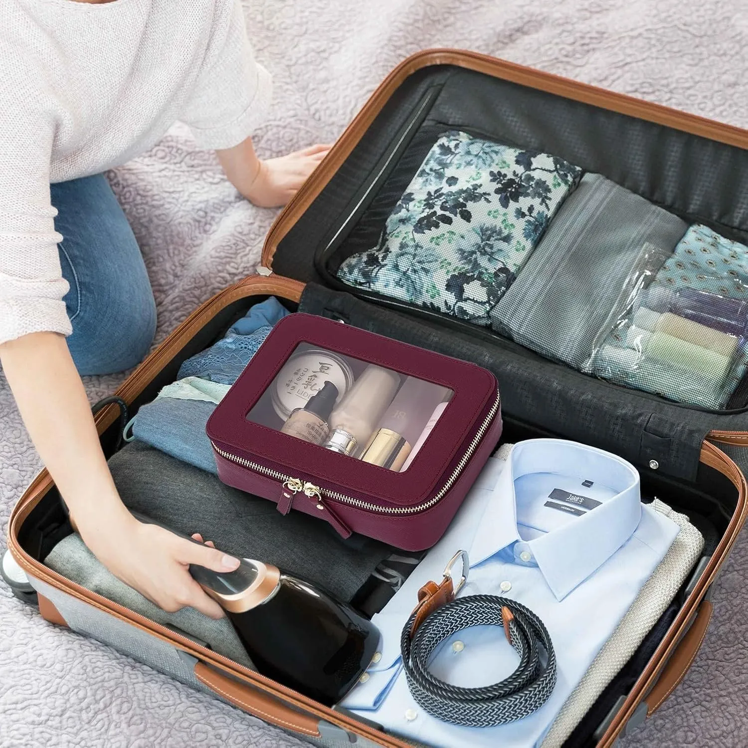 Clear Makeup Bag Women's Waterproof Travel Cosmetic Case and Toiletry Bag Portable Makeup Organizer Bag for Car with Zipper (Burgundy, M)