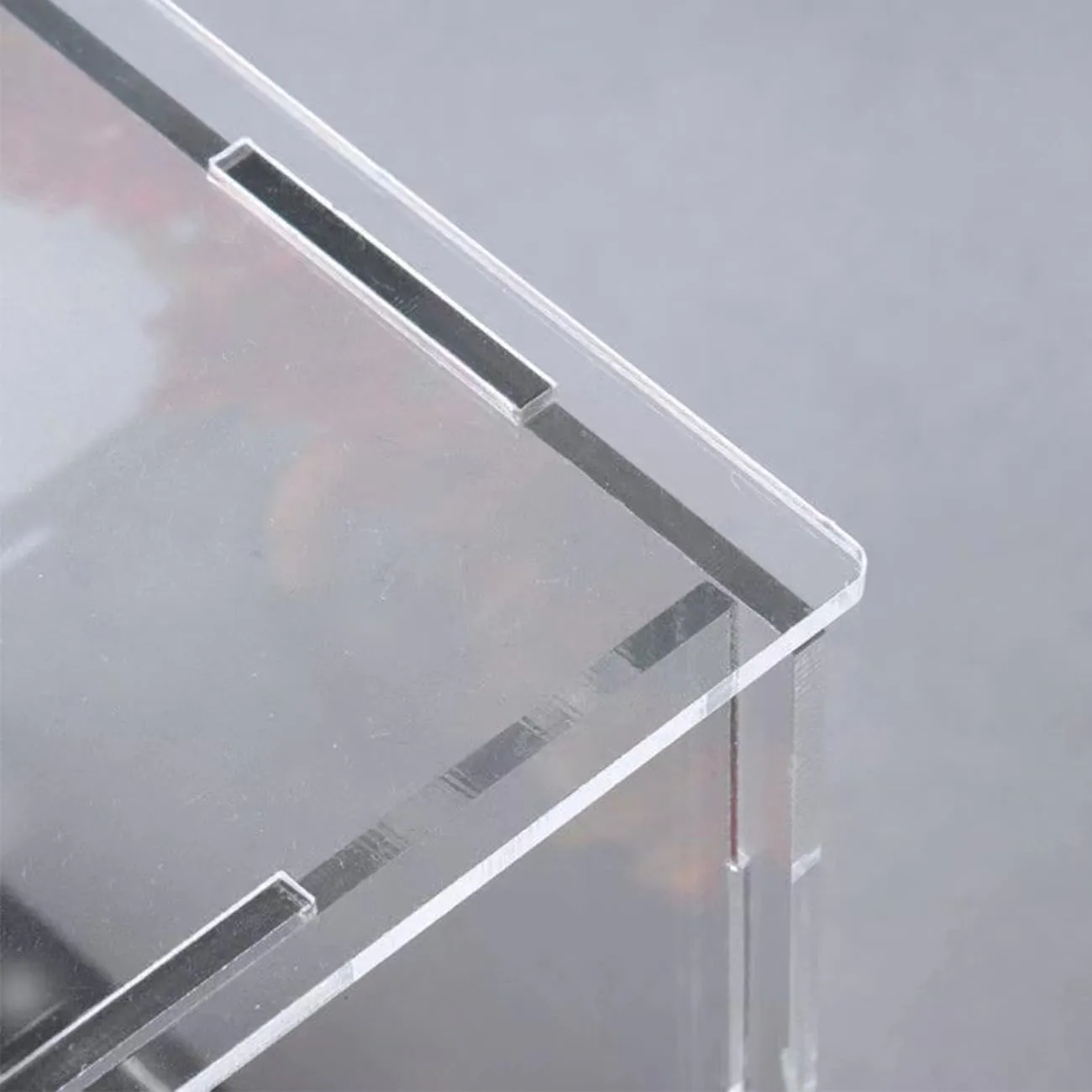 Clear Self-Assembly Acrylic Display Case,Versatile Collectibles Display Showcase for Action Figures Toys, Alternative Glass Showcase for Display (30x30x30cm;12x12x12 inch)