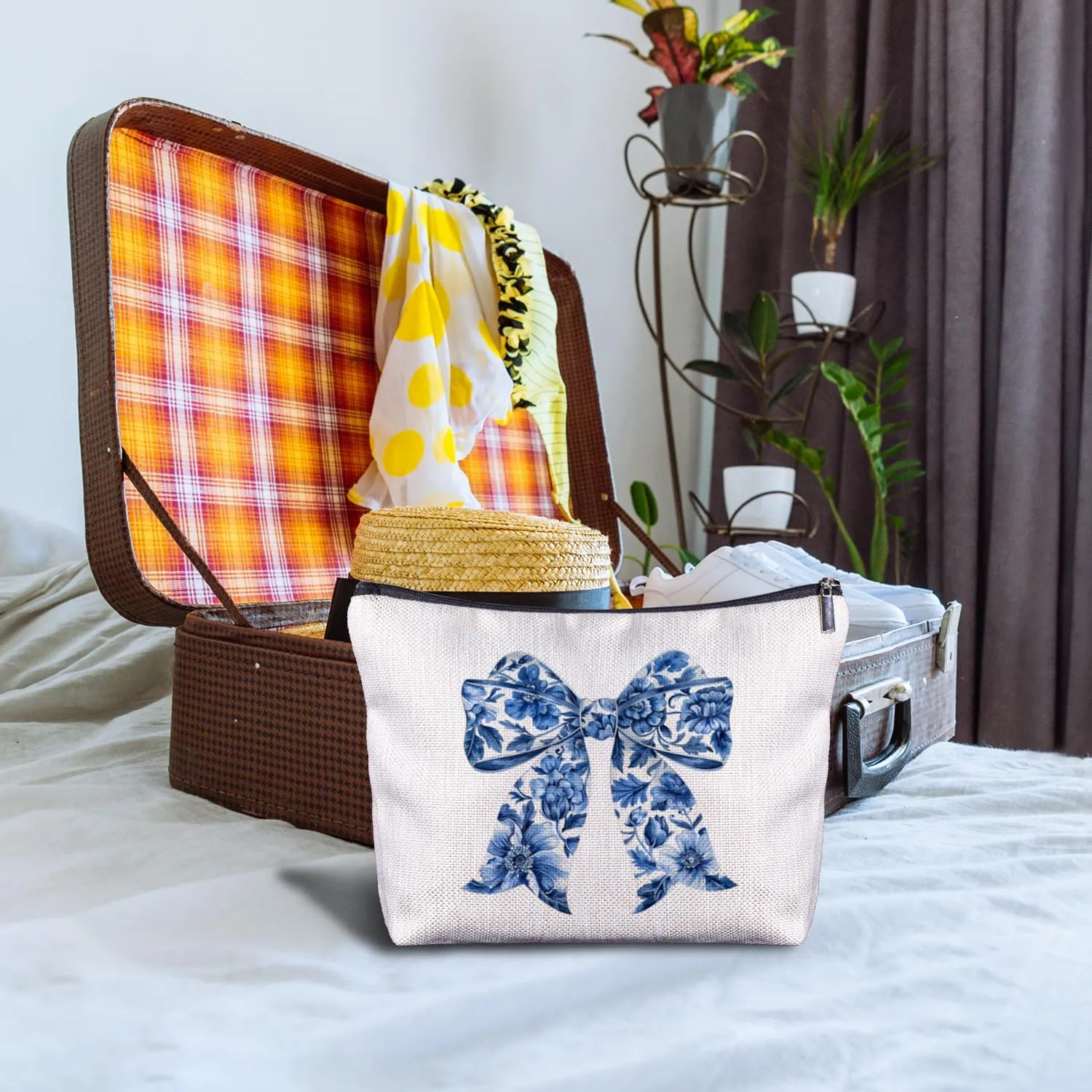 Coquette Bow Makeup Bag - Blue Chinoiserie Blue and White Porcelain Cosmetic Bag