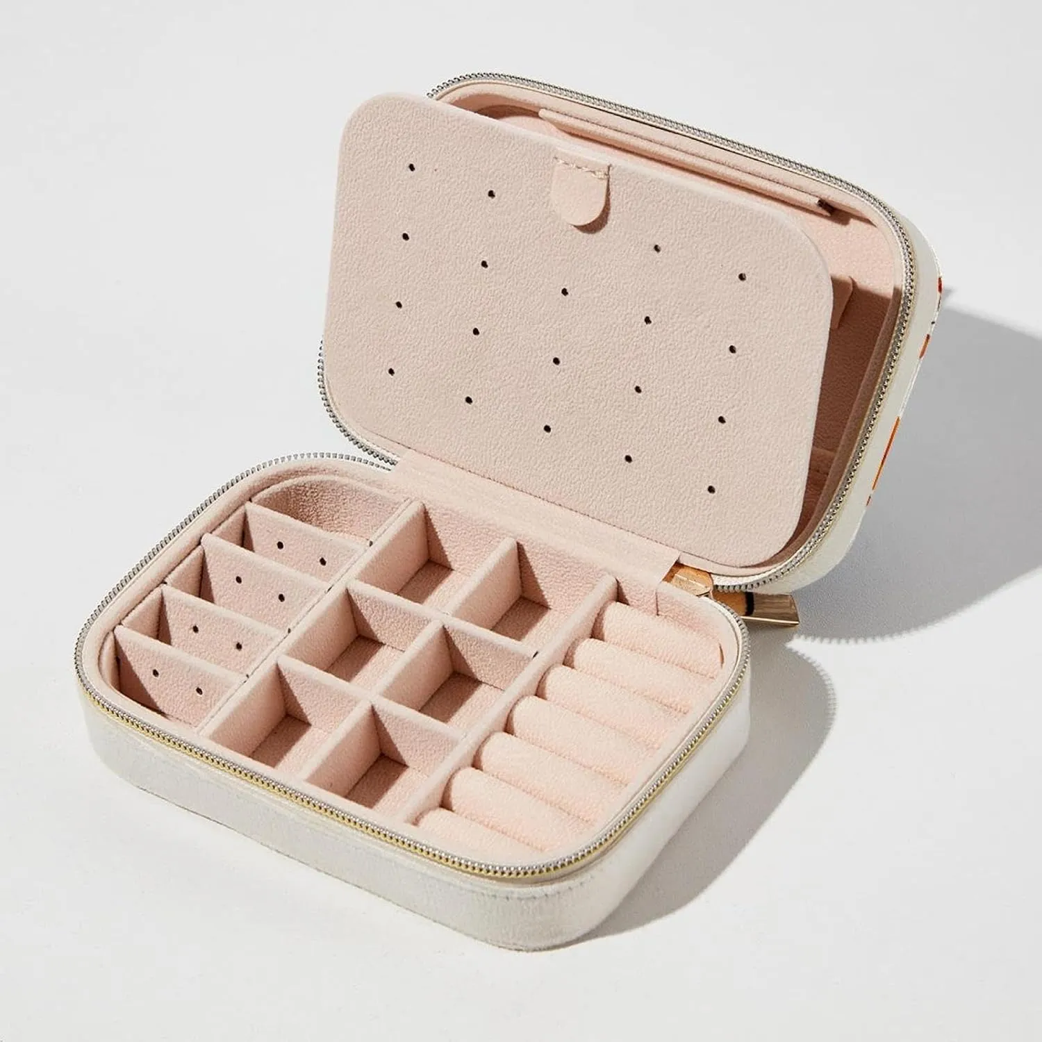 Cute Autumn Mushrooms Berries Natural Pattern Travel Jewelry Box, Portable Travel Display Case Storage Holder Boxes for Stud Earrings, Rings, Necklaces, Bracelets