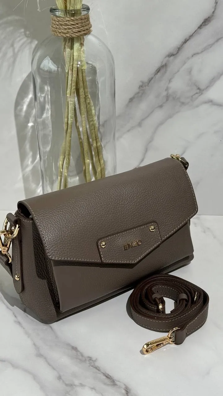 Enzo nori Crossbody Bag – Timeless Elegance and Functionality