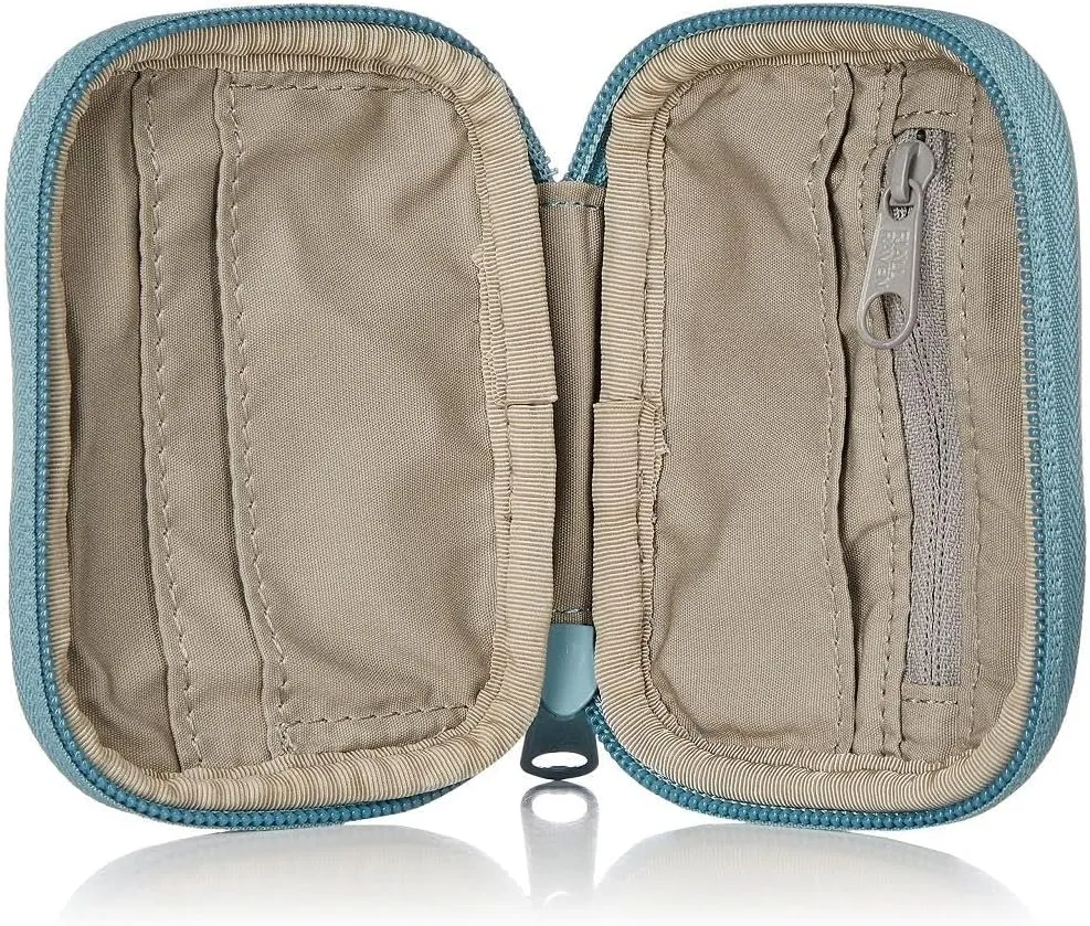 Fjällräven Kanken Card Wallet for Men, and Women - Zippered Compartment with Interior Coin Pocket, Exterior Sleeve, and Durable Design