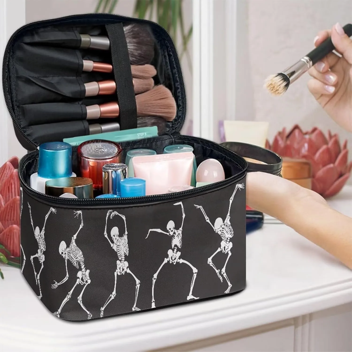 Funny Skeleton Print Makeup Organizer Case Toiletry Bag for Women, Halloween Novelty Dancing Skulls Pattern Travel Cosmetic Bag for Toiletries Essential, Black