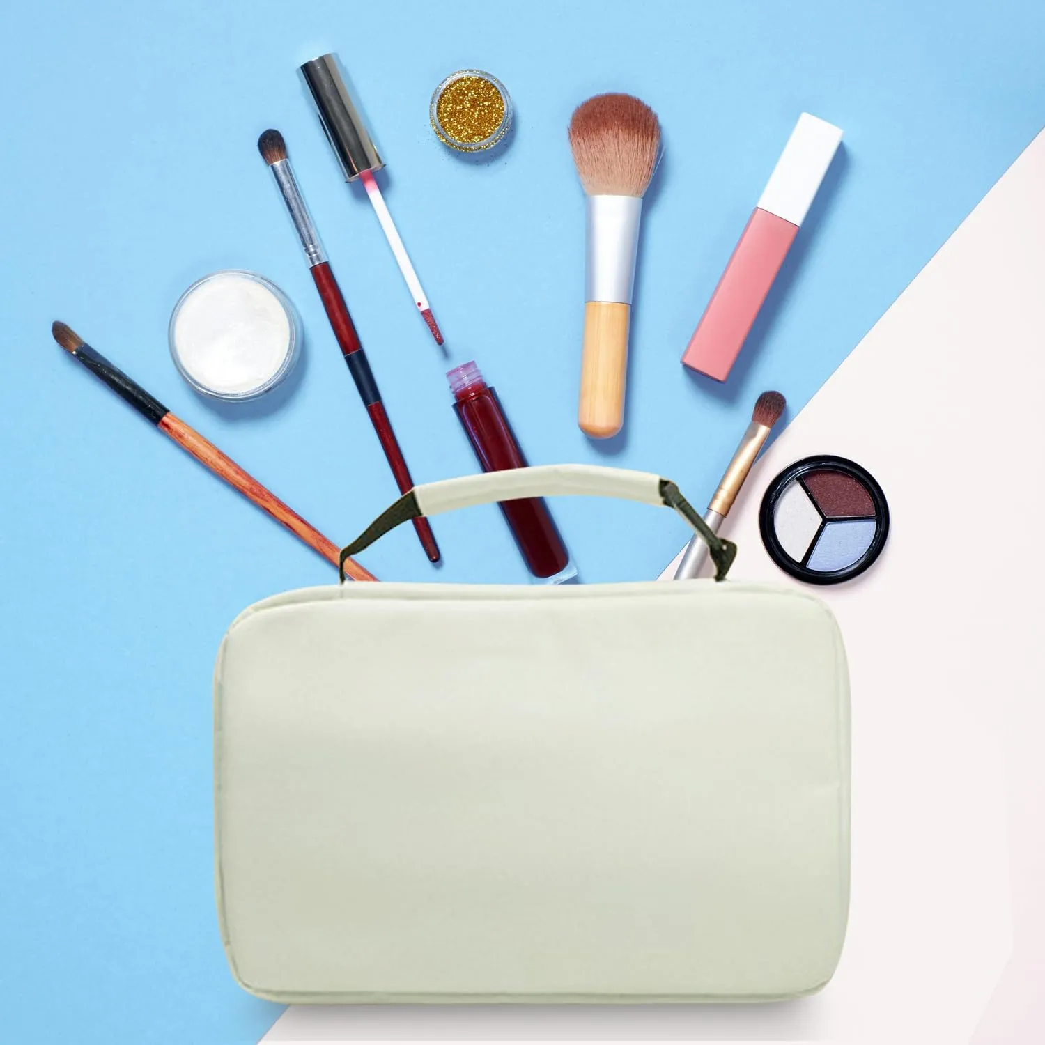 hanging travel toiletry bag with Hanging Hook,Water-resistant Makeup Cosmetic Bag Travel Organizer for Accessories,Portable Toiletry Travel Organizer Bag (White, Medium)