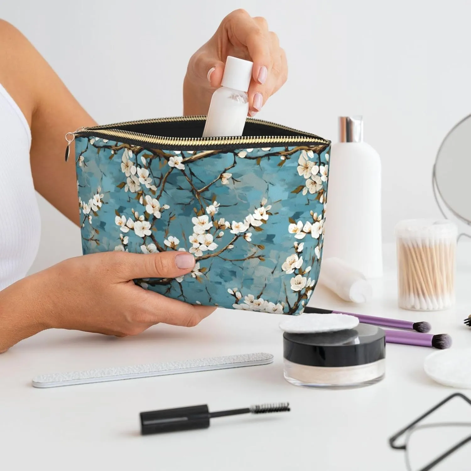 Japanese Blue Cherry Blossom Makeup Bag Waterproof Cosmetic Bag Organizer Small Make Up Zipper Pouch Portable Travel Toiletry Bag For Women Girls