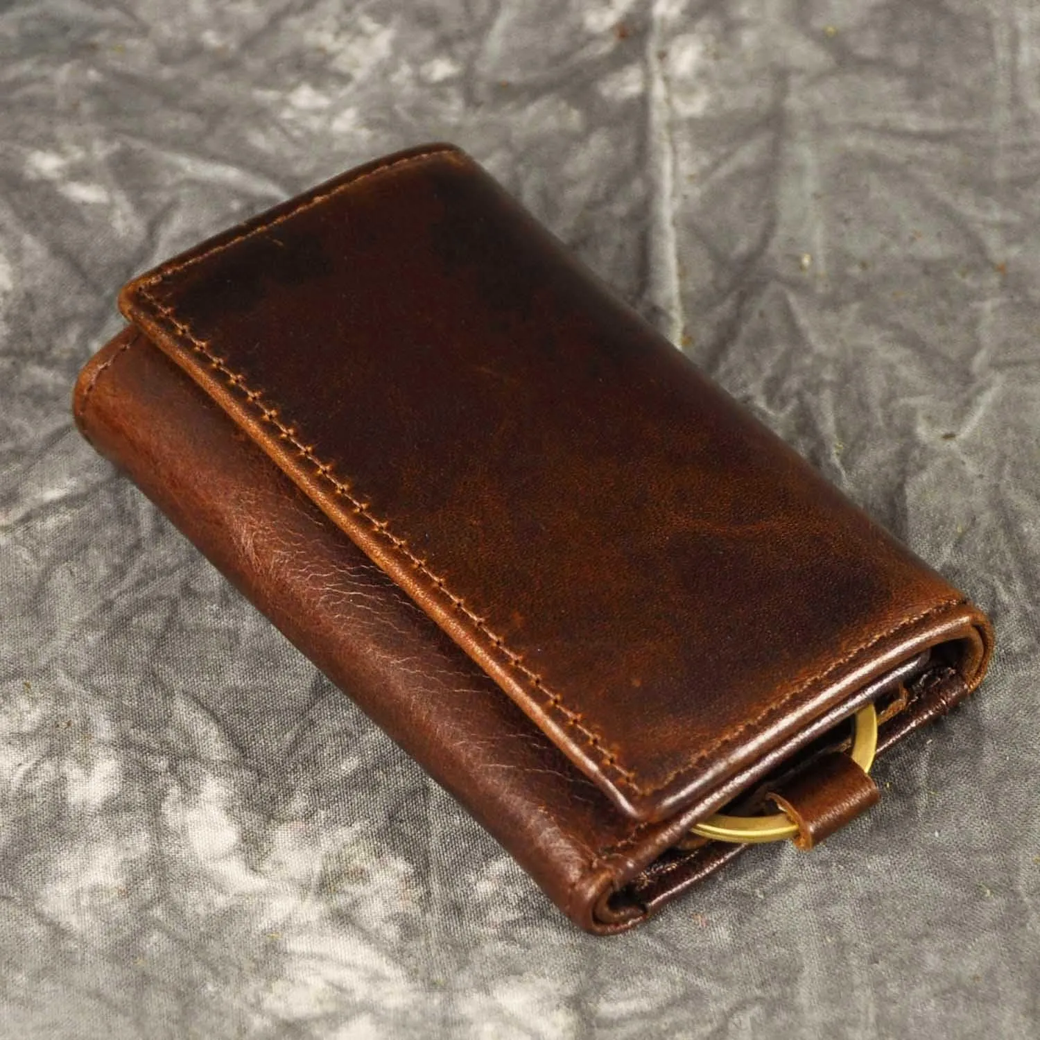 Le'aokuu Mens Genuine Leather Car Key Case Loop Hook Coin Case Cover Wallet Snap