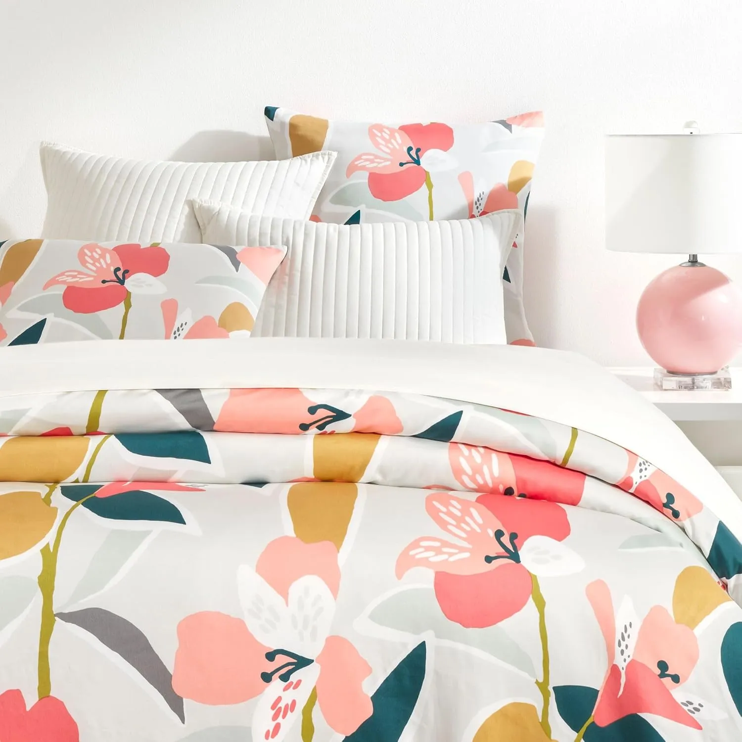 Lilium Multi Duvet Cover, Twin/Twin XL Size, Multi Floral Pattern