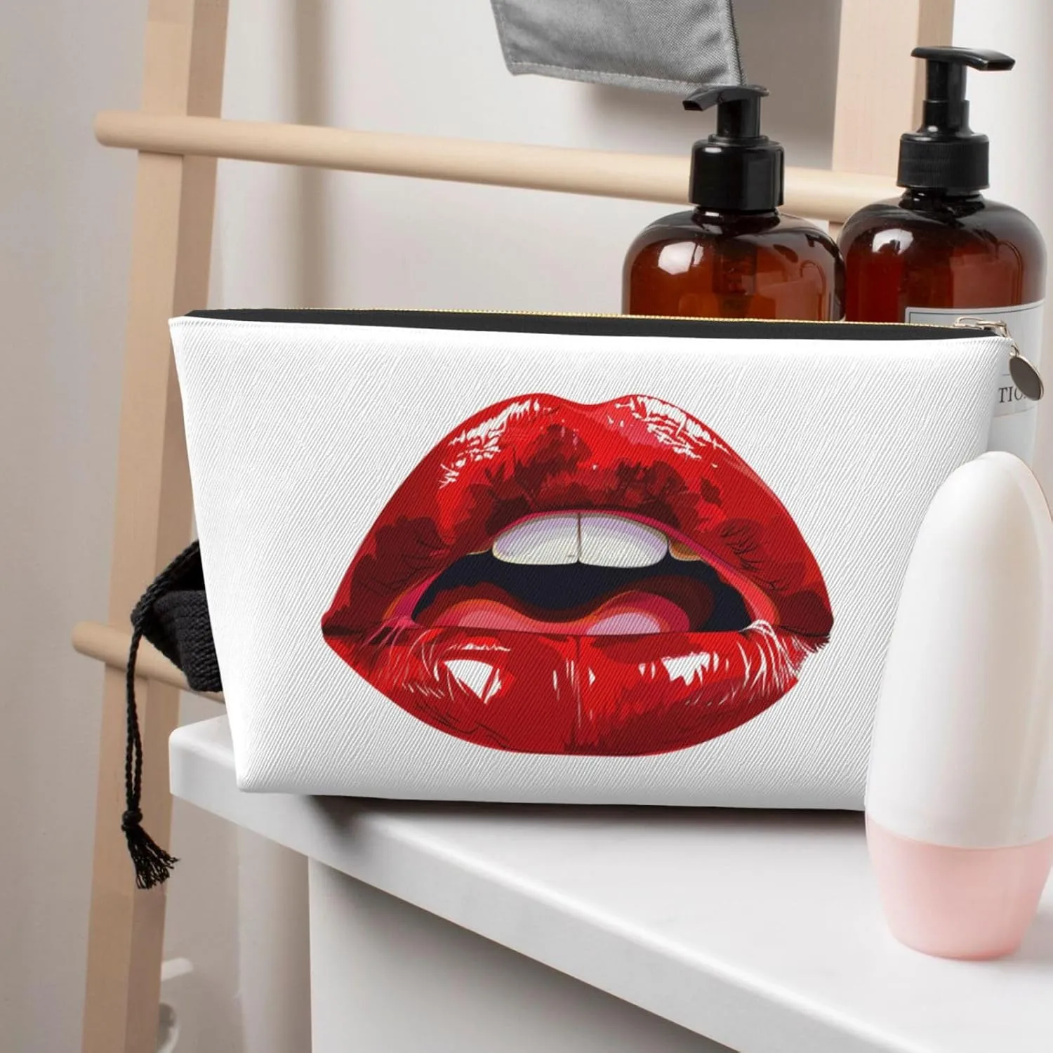 Red Lip Makeup Bag Waterproof Cosmetic Bag Organizer Small Make Up Zipper Pouch Portable Travel Toiletry Bag For Women Girls