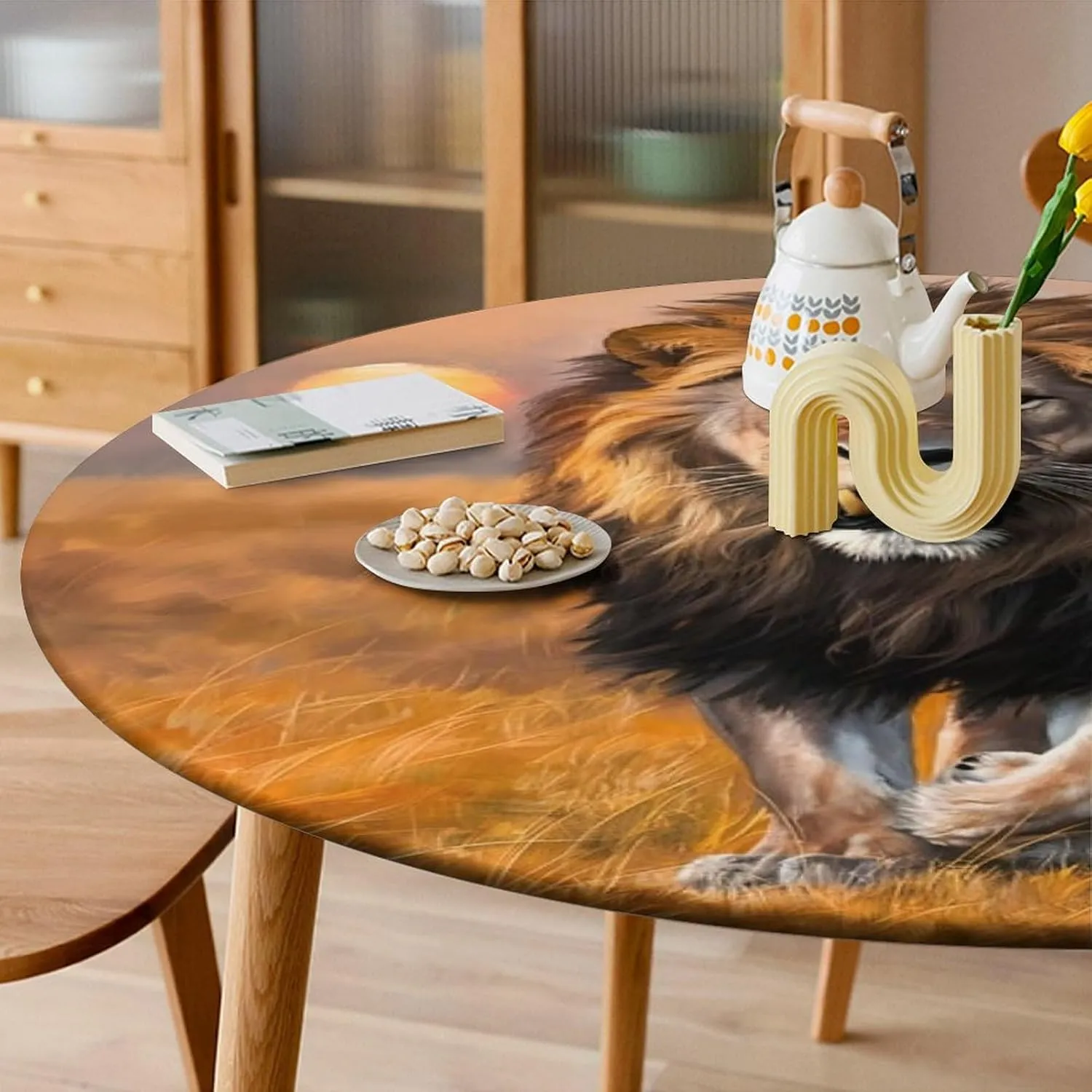 Round Fitted Tablecloth with Elastic Edge, Lion Grassland Sunset Round Outdoor Tablecloth Picnic Table Cover, Oil-Proof Vinyl Elastic Round Tablecloth for Kitchen Dining (47 Inch)