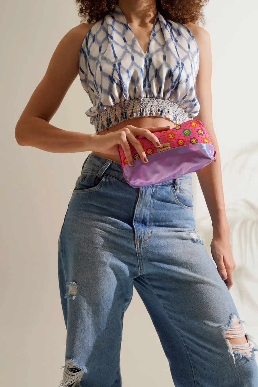 Smiling Daisies Utility Pouch