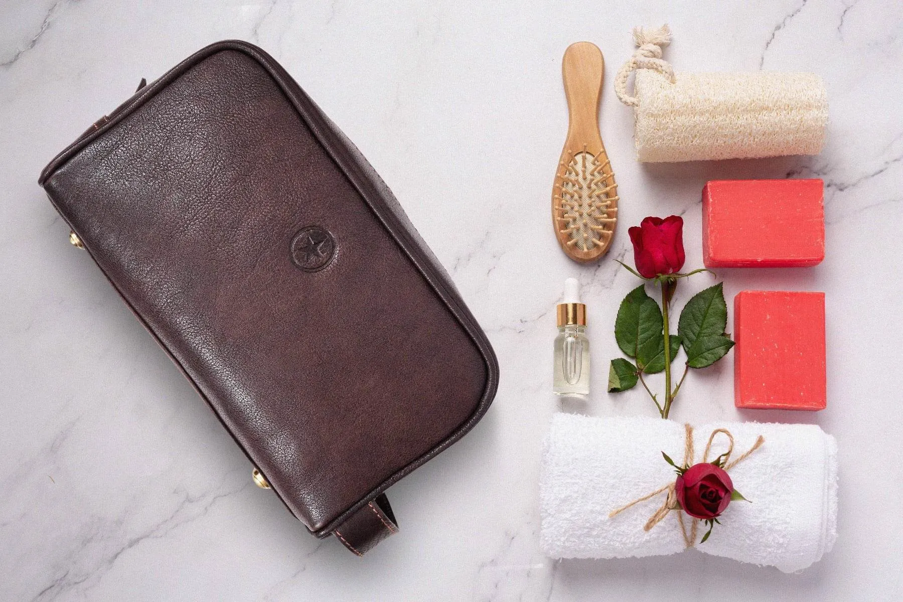 Tampa Leather Toiletry Bag - Hickory Brown
