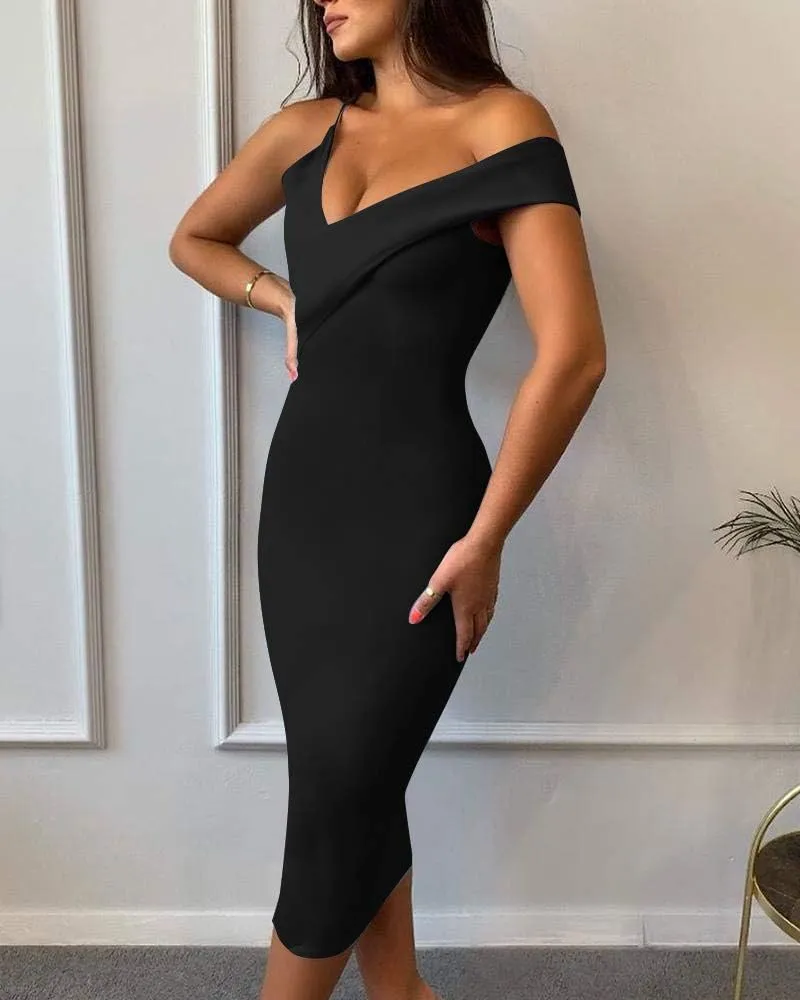 UONBOX Women's Cut Out One Shoulder Sleeveless Split Club Party Fashion Bandage Dress