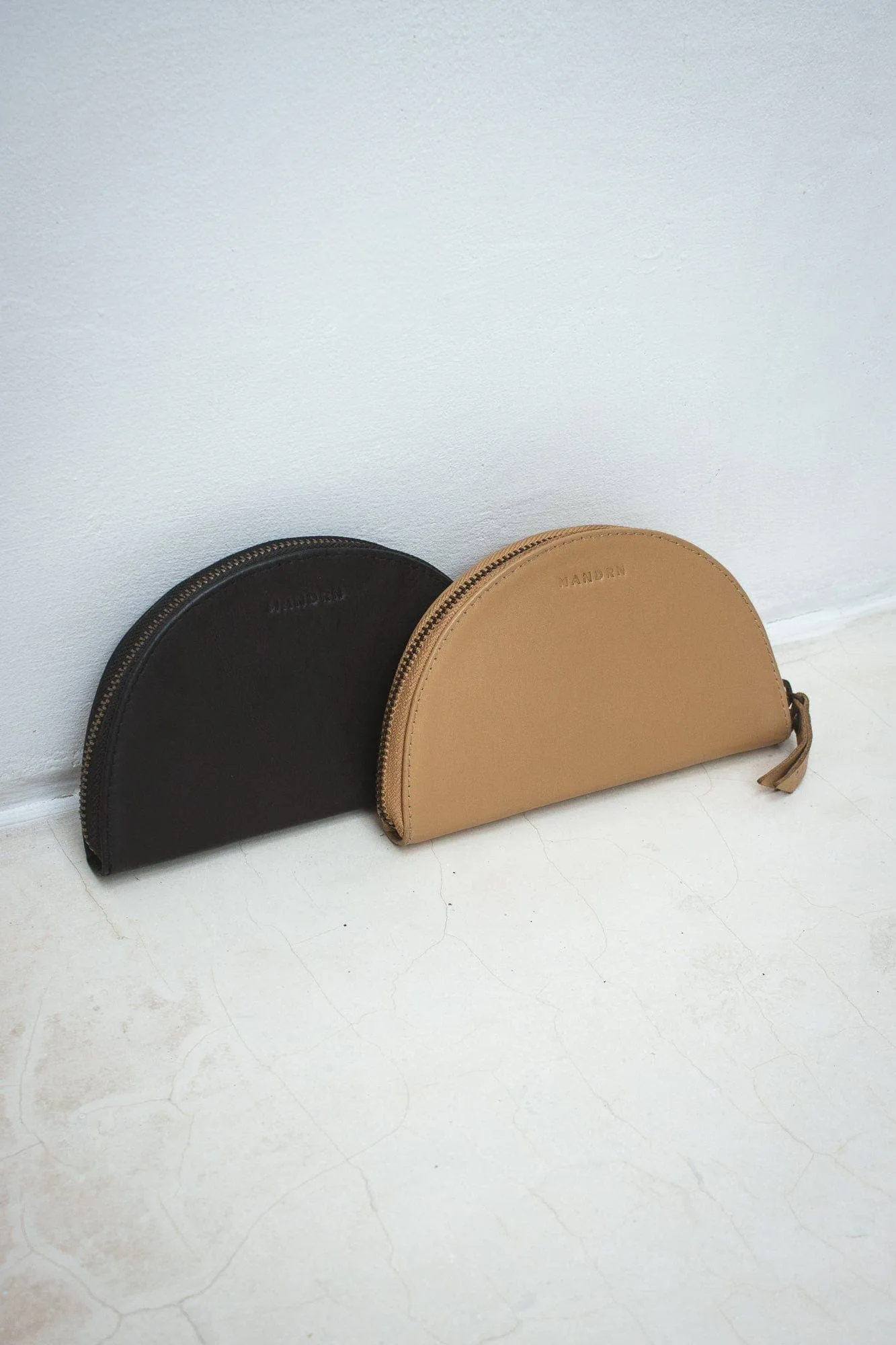 Wedge Wallet - Sand