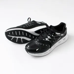 WHITE MOUNTAINEERING / MOISTHROUGH360 Collaboration Waterproof Sneaker