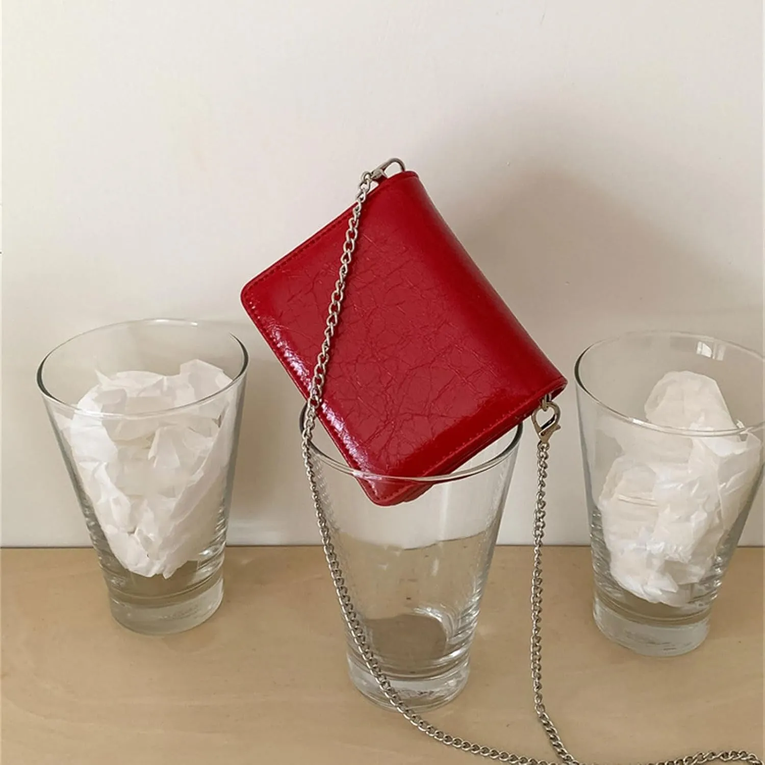 Women Fashion Small Purse Evening Bag with Crossbody Chain PU Leather Portable Coin Purse Lipsticks Earphone Organizers