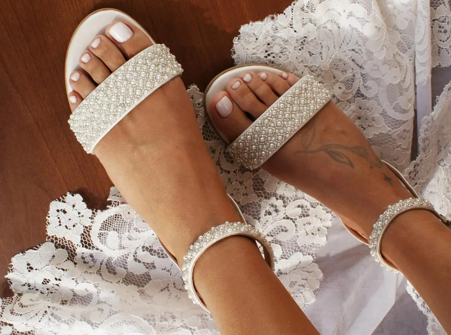Women's Open Toe Chunky Block Heel Pumps Ankle Buckle Wedding Shoes Pearls Evening Party Dress Shoes Sandals
